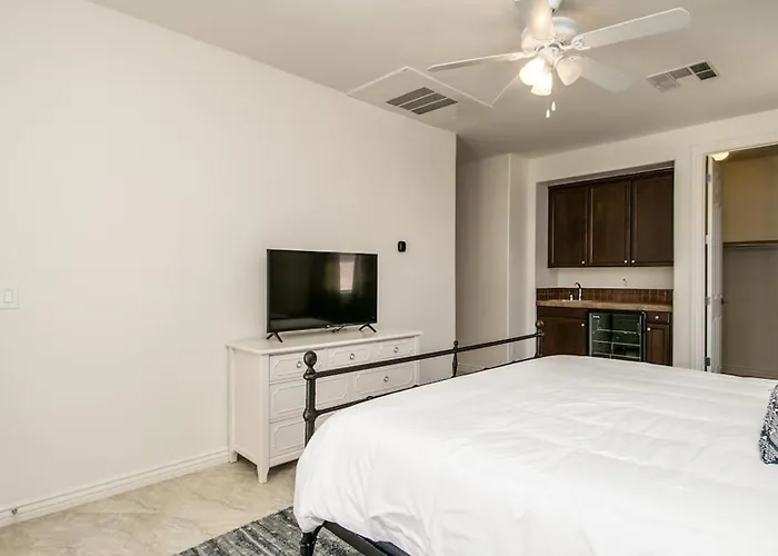 Litchfield Estate With Resort-like Backyard Oasis * Litchfield Park