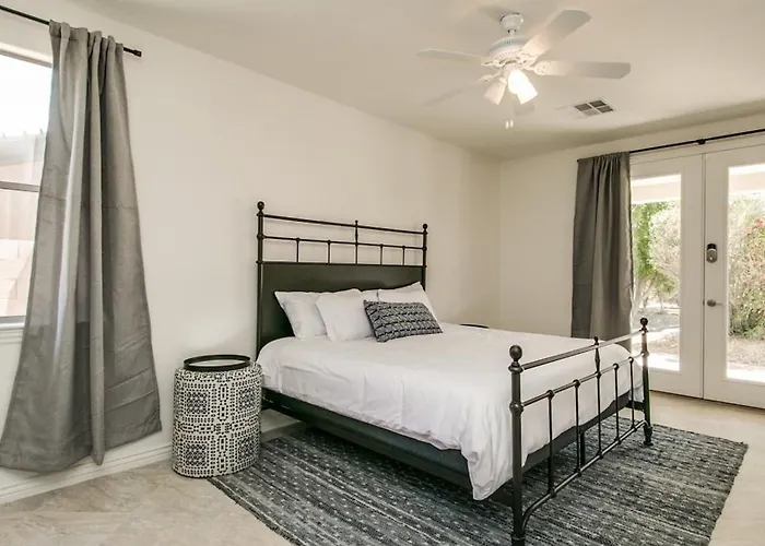 Holiday home Litchfield Estate With Resort-like Backyard Oasis Litchfield Park